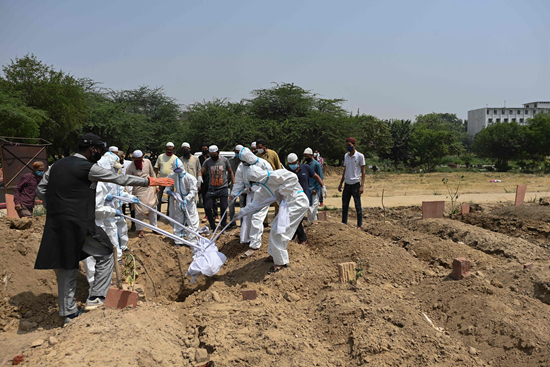 疫情_印度医疗系统崩溃_印度疫情失控